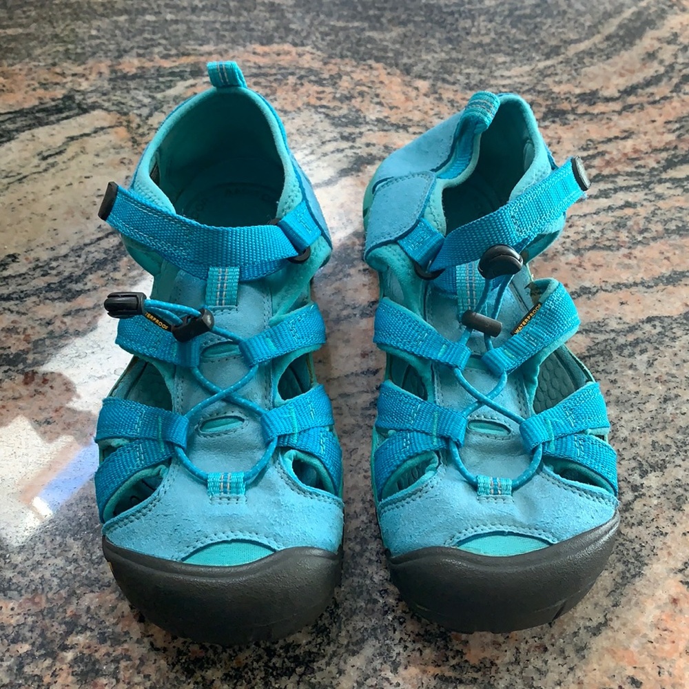 Keen waterproof hiking sandals